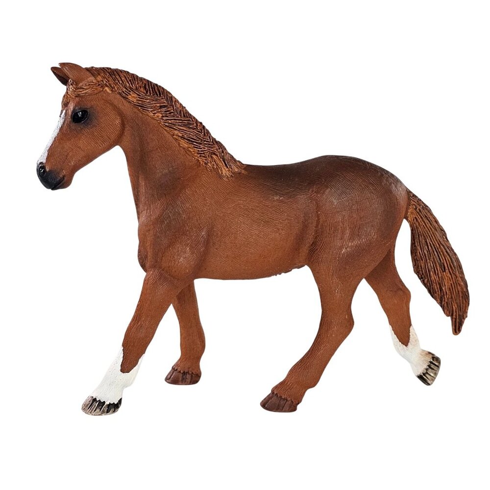 Schleich Horse Club Hannah's Guest Horses Mare Chestnut 42458